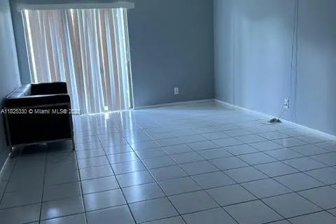 405 S Pine Island Rd # 108D, Plantation FL 33324
