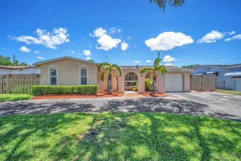 9200 SW 54th St, Cooper City FL 33328