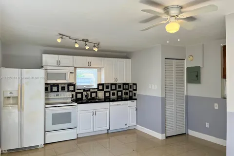 2330 Harding St Rear, Hollywood FL 33020