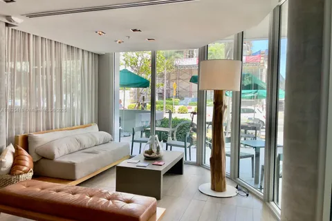 6080 Collins Ave # 506, Miami Beach FL 33140