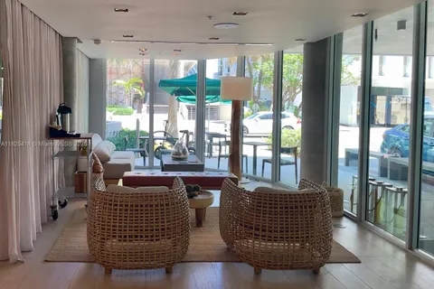 6080 Collins Ave # 506, Miami Beach FL 33140