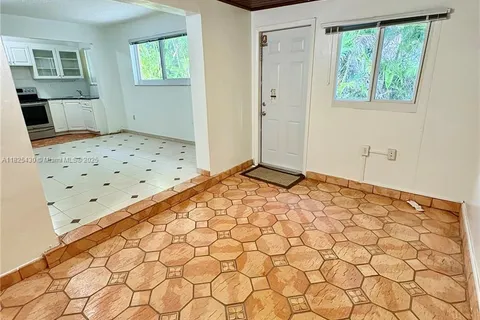 936 SW 68th Ave, Miami FL 33144