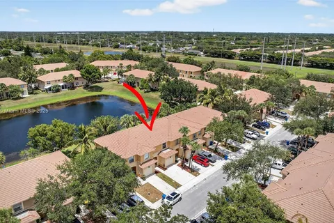 452 Rainbow Springs Ter # 452, Royal Palm Beach FL 33411