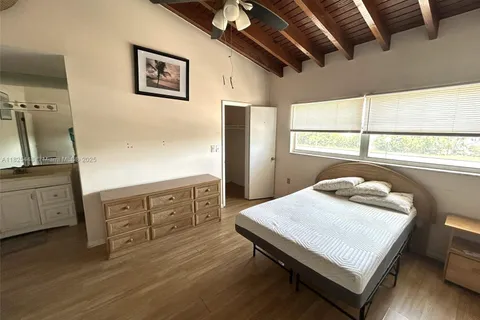 8943 NE 4th Ave Rd # 8943, Miami Shores FL 33138