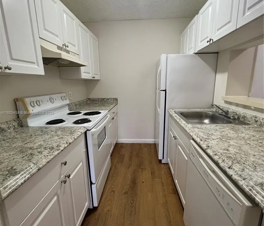 4201 W Mcnab Rd # 28, Pompano Beach FL 33069