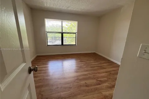 4201 W Mcnab Rd # 28, Pompano Beach FL 33069