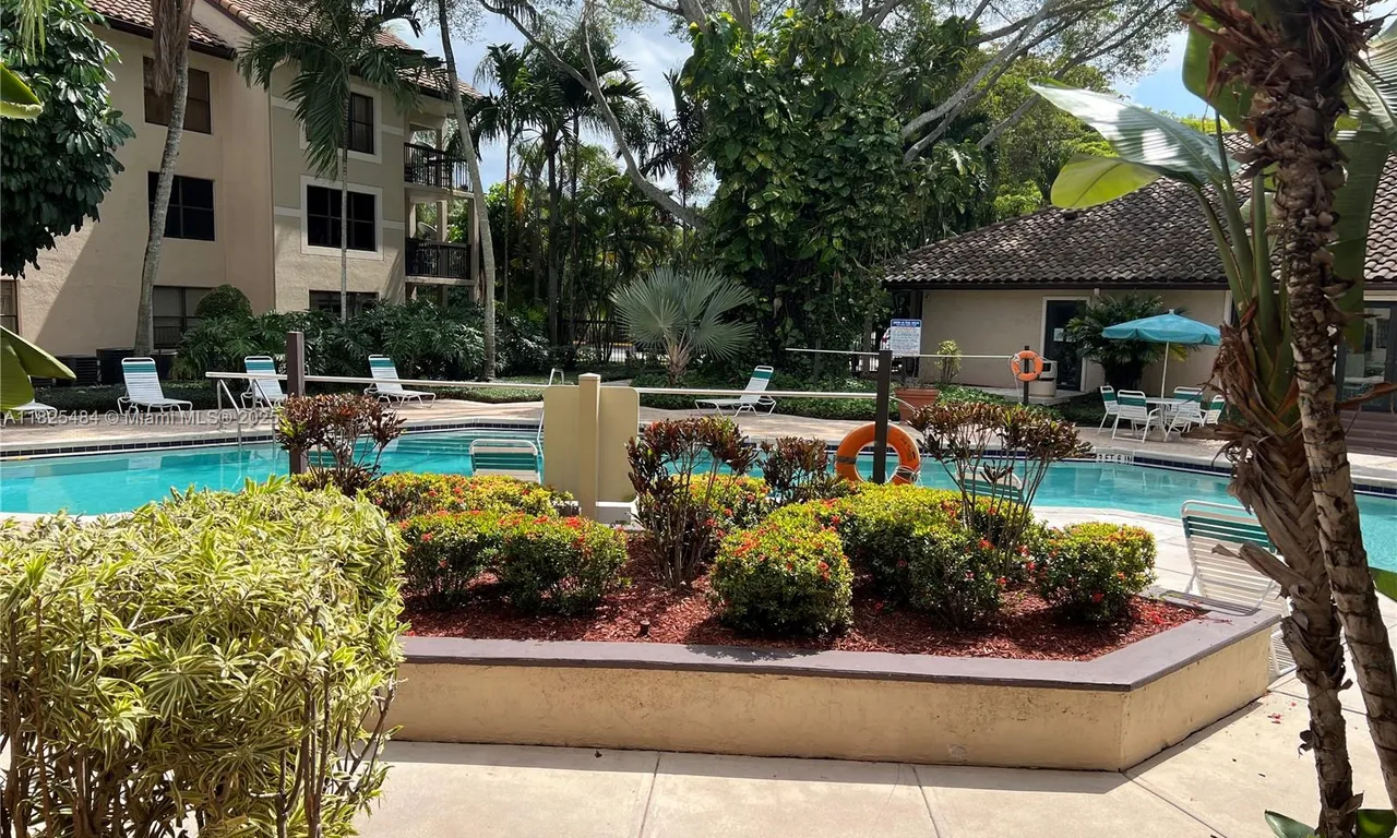 4261 W Mcnab Rd # 23, Pompano Beach FL 33069
