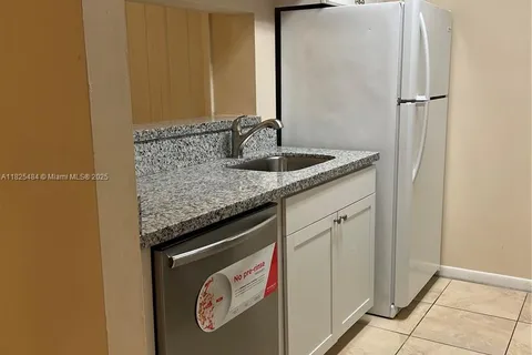 4261 W Mcnab Rd # 23, Pompano Beach FL 33069