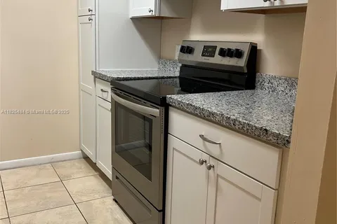 4261 W Mcnab Rd # 23, Pompano Beach FL 33069