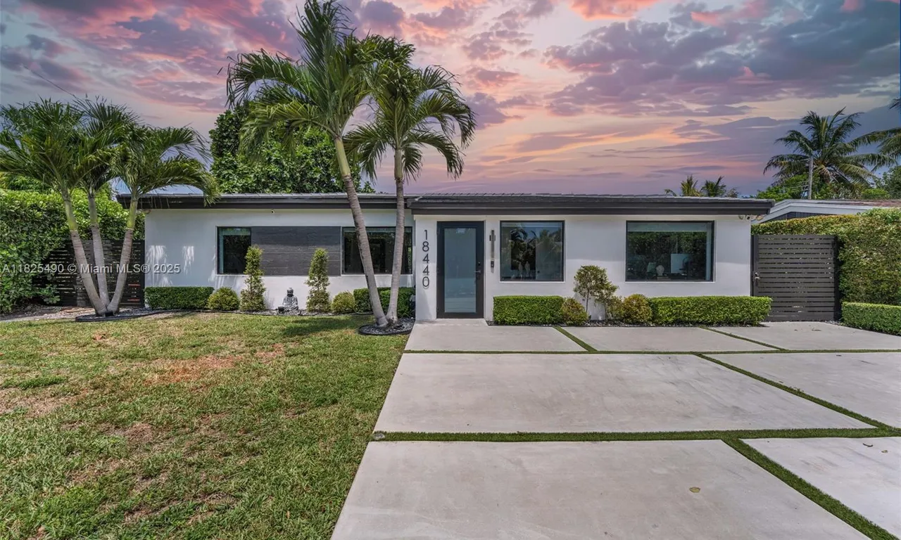 18440 NE 20th Ct, North Miami Beach FL 33179