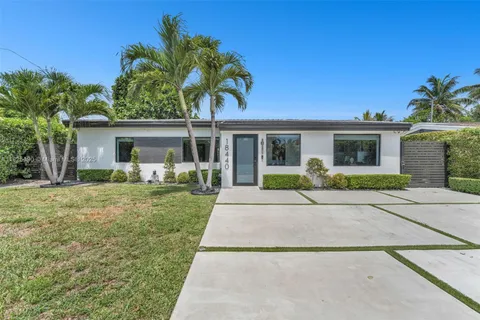18440 NE 20th Ct, North Miami Beach FL 33179