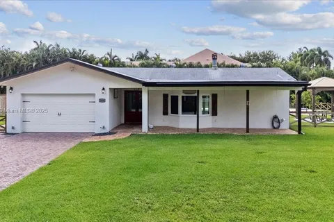 1550 NW 114th Ave, Plantation FL 33323