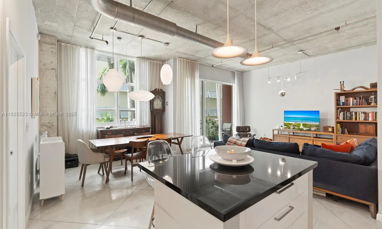 2001 Biscayne Blvd # 2201, Miami FL 33137