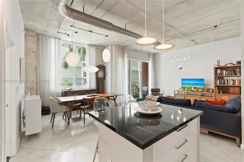 2001 Biscayne Blvd # 2201, Miami FL 33137