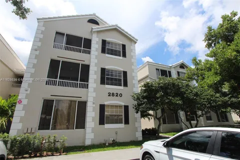 2820 N Oakland Forest Dr # 308, Oakland Park FL 33309