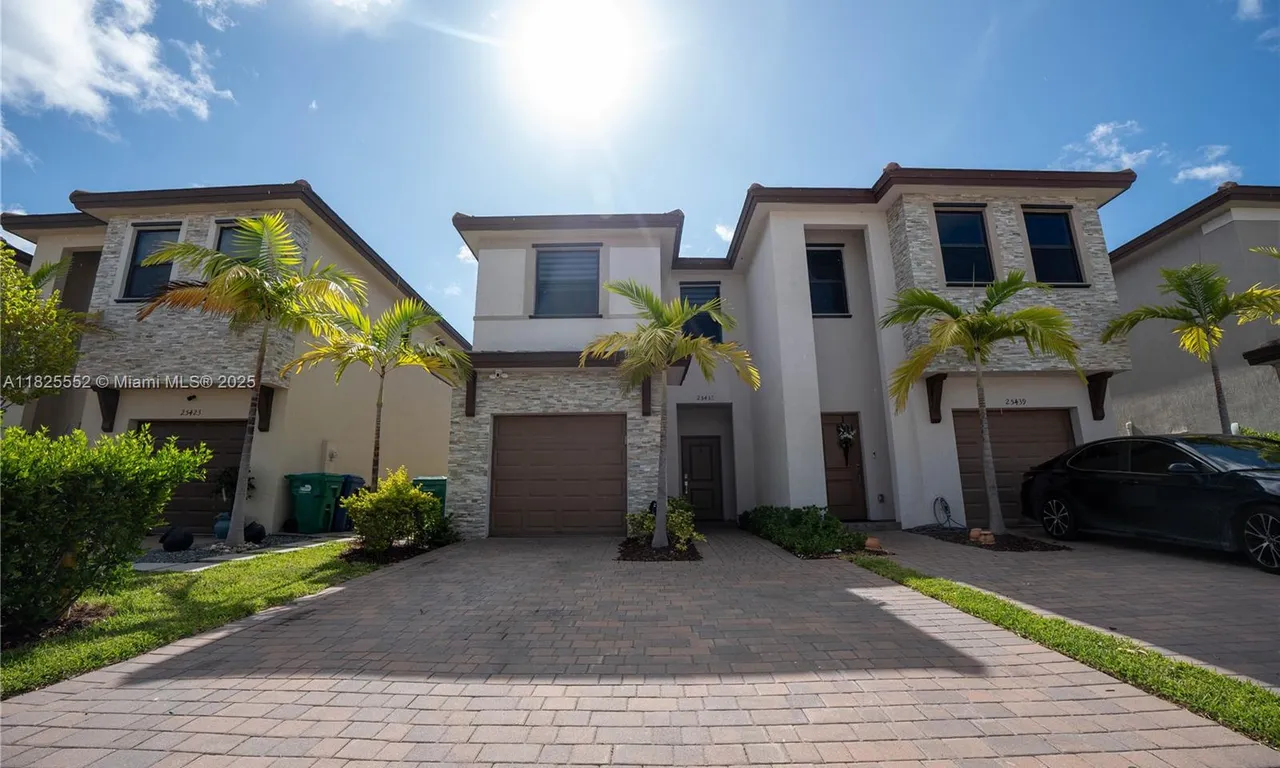 25433 SW 108th Ct, Homestead FL 33032