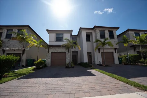 25433 SW 108th Ct, Homestead FL 33032