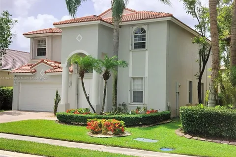 15842 SW 14th St, Pembroke Pines FL 33027