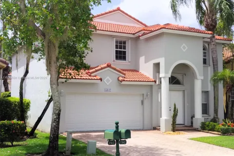 15842 SW 14th St, Pembroke Pines FL 33027