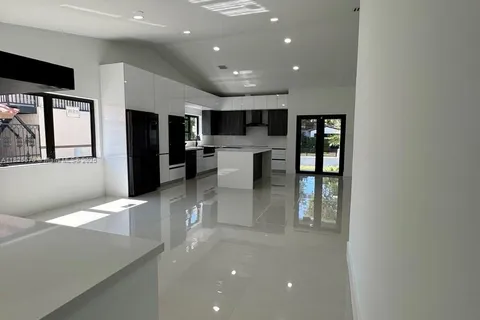 1205 Wallace St, Coral Gables FL 33134