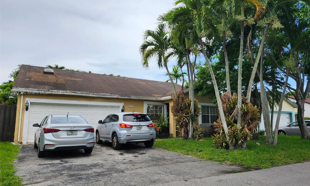 13337 SW 114th Pl, Miami FL 33176