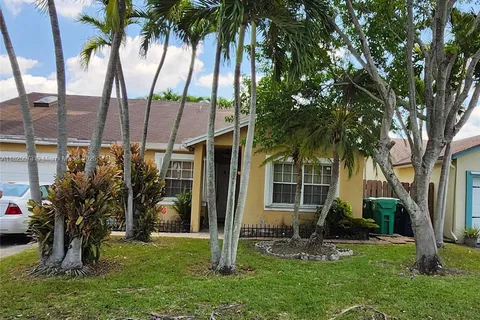 13337 SW 114th Pl, Miami FL 33176