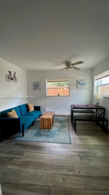 656 NE 82nd St # 2, Miami FL 33138