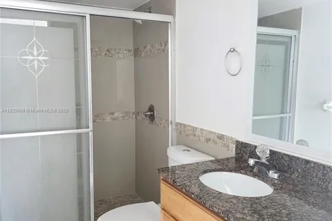 1302 NE 191st St # 225, Miami FL 33179