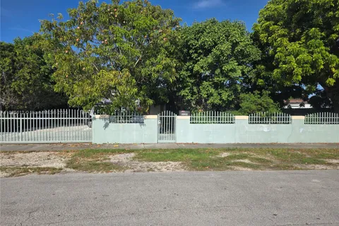 20201 SW 117th Ct, Miami FL 33177