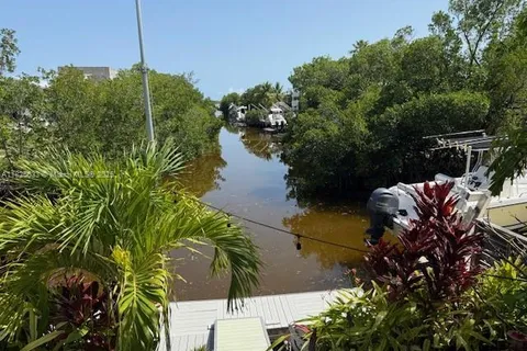 380 Mahogany Dr, Key Largo FL 33037
