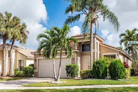 5305 NW 126th Dr, Coral Springs FL 33076