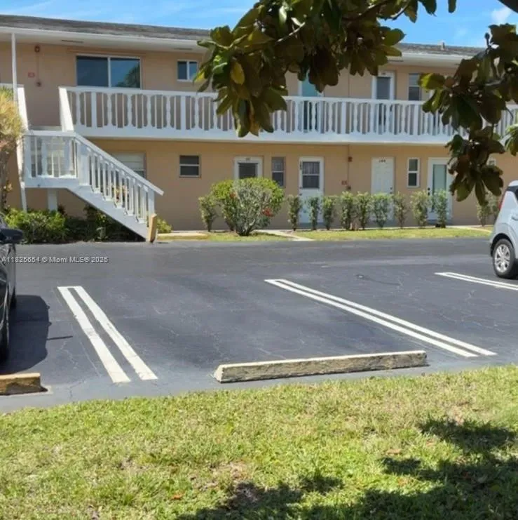 2222 NE 1st Way # 202, Boynton Beach FL 33435