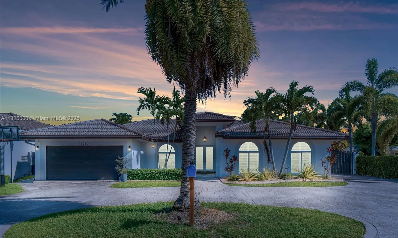 15260 SW 143rd St, Miami FL 33196
