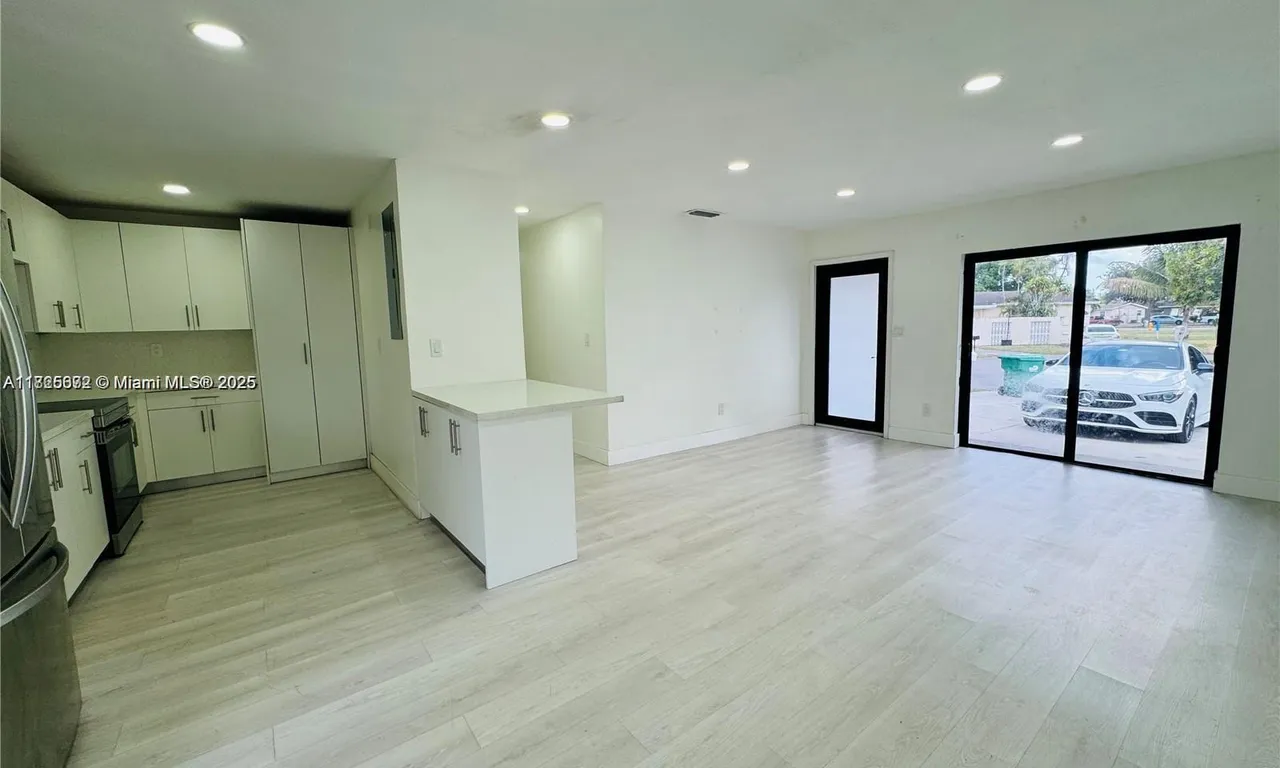 2983 NW 191st Ter, Miami Gardens FL 33056
