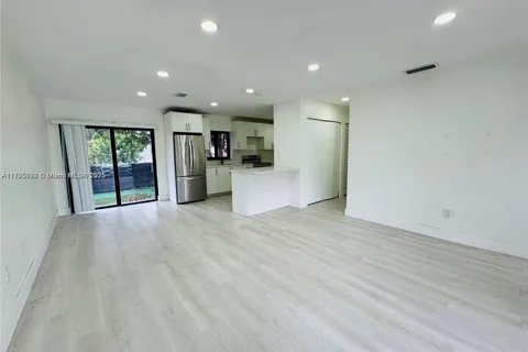 2983 NW 191st Ter, Miami Gardens FL 33056