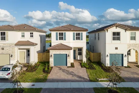 2336 NW 130th St # 2336, Miami FL 33167