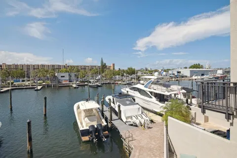 39 Portside Drive # 39B, Fort Lauderdale FL 33316