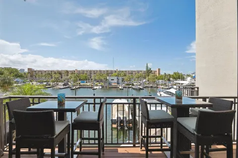 39 Portside Drive # 39B, Fort Lauderdale FL 33316