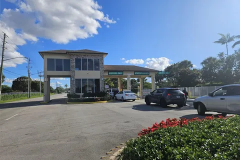 1501 SW 134th Way # 209D, Pembroke Pines FL 33027