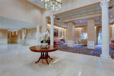 2500 Parkview Dr # 405, Hallandale Beach FL 33009