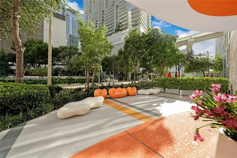 31 SE 6th St # 2706, Miami FL 33131