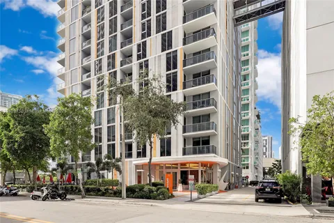 31 SE 6th St # 2706, Miami FL 33131