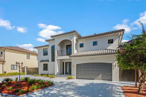 8946 NW 176th Ln, Miami FL 33018