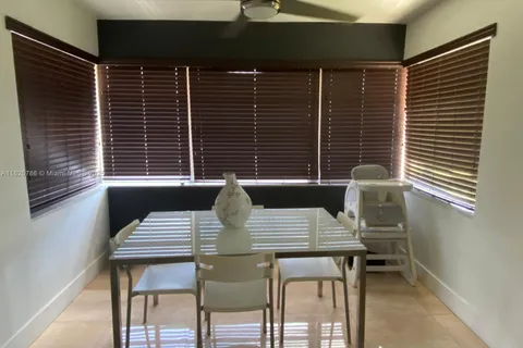 19001 NE 14th Ave # 325, Miami FL 33179