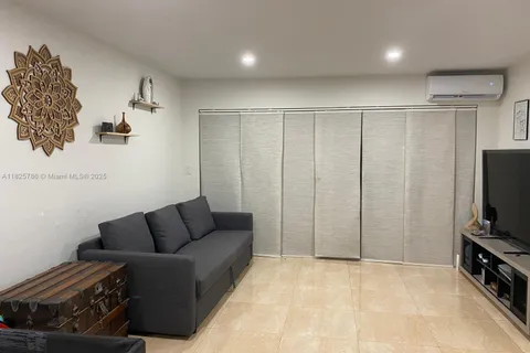 19001 NE 14th Ave # 325, Miami FL 33179