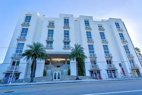 1701 Sunset Harbour Dr # L507, Miami Beach FL 33139