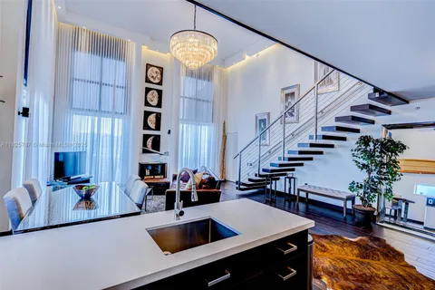 1701 Sunset Harbour Dr # L507, Miami Beach FL 33139