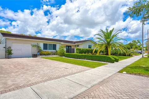 9573 SW 57th St, Miami FL 33173