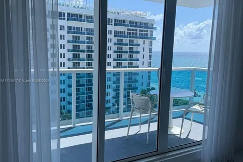 2301 Collins Ave # 1418, Miami Beach FL 33139