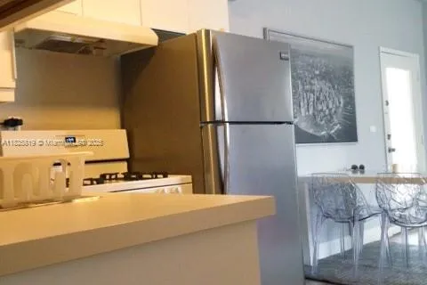 1325 Meridian Ave # 6, Miami Beach FL 33139
